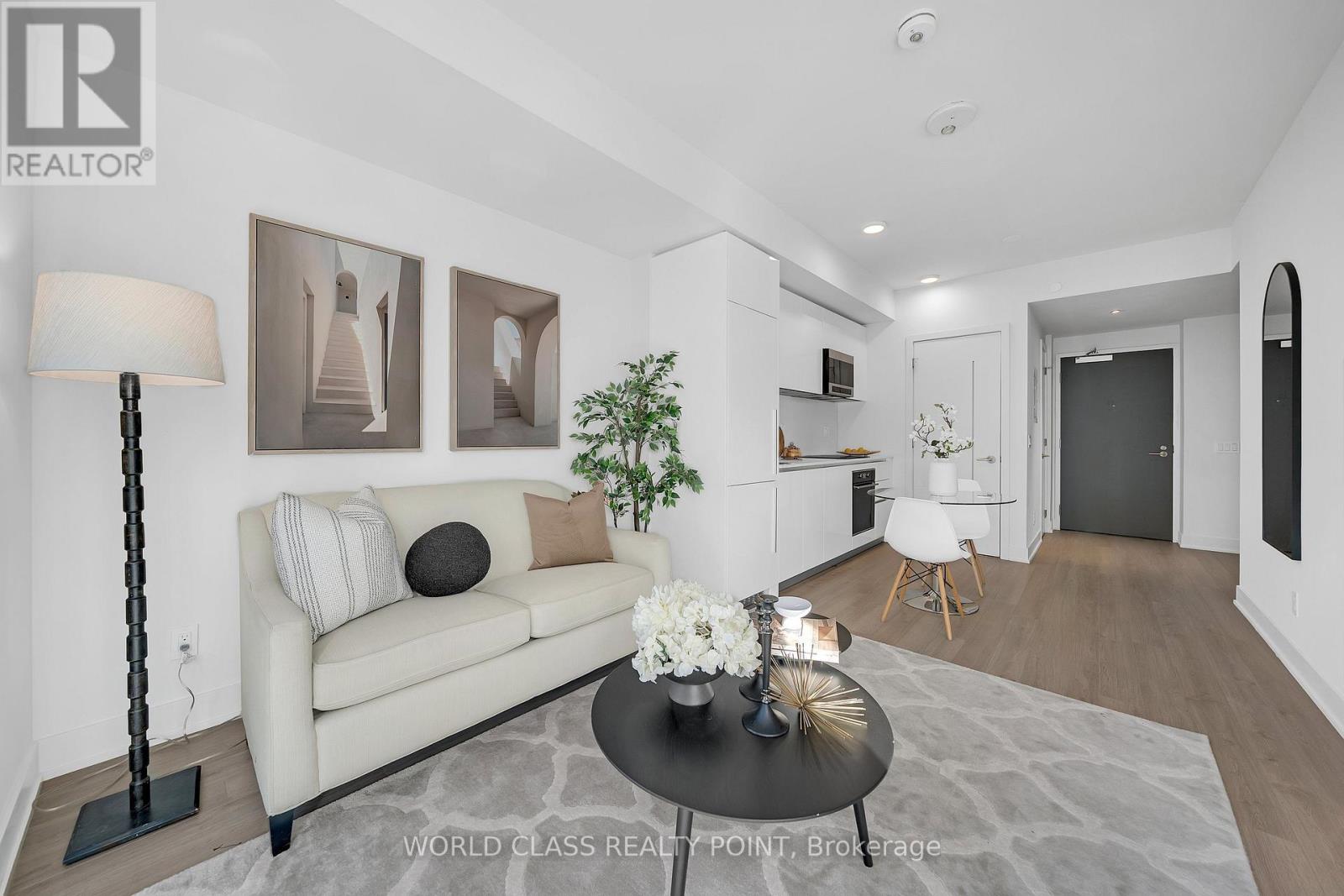 #2404 8 CUMBERLAND STREET - 16