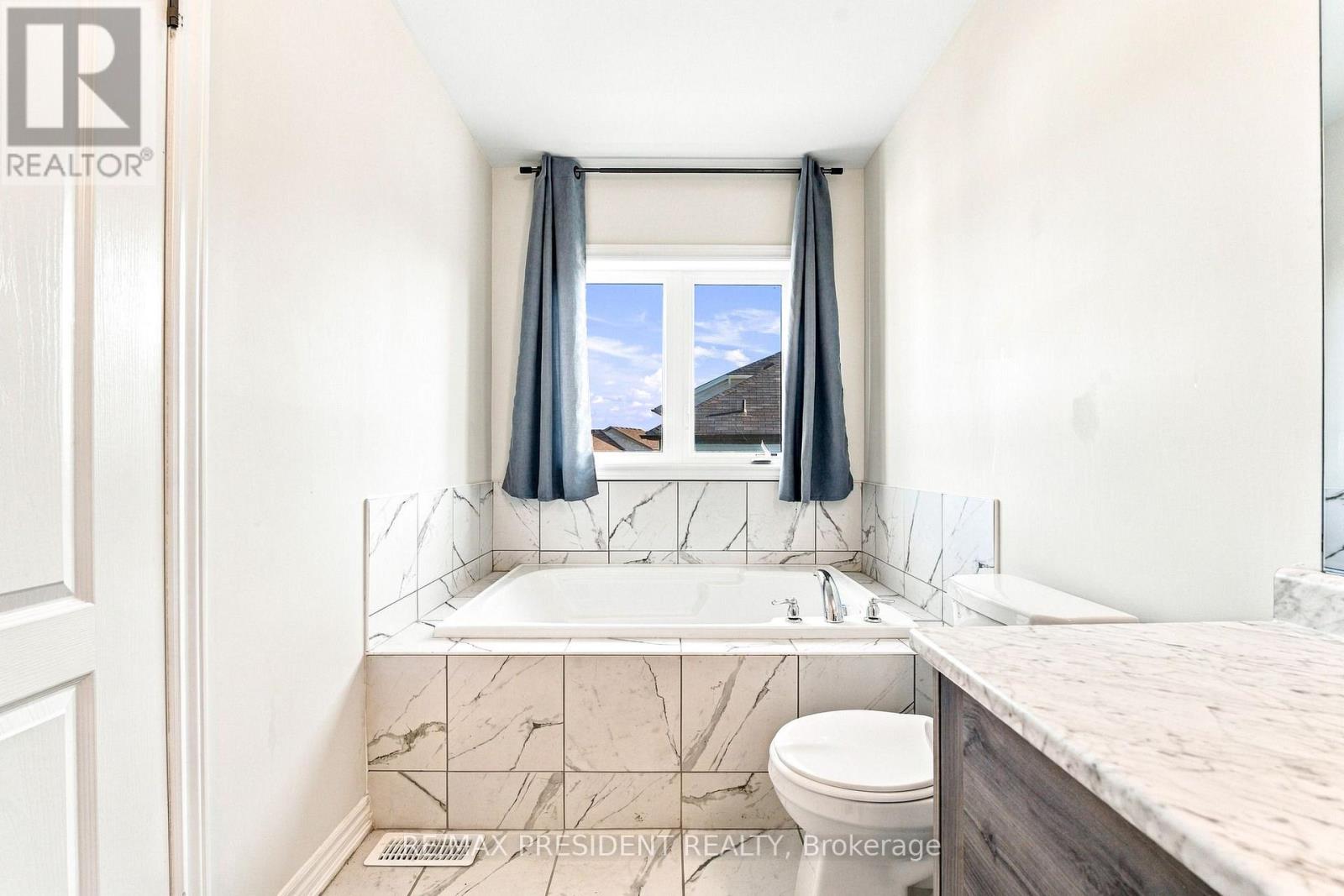 1 LADD AVENUE - 21