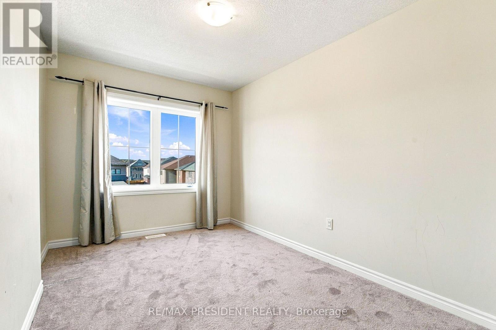 1 Ladd Avenue, Brantford, ON photo 22