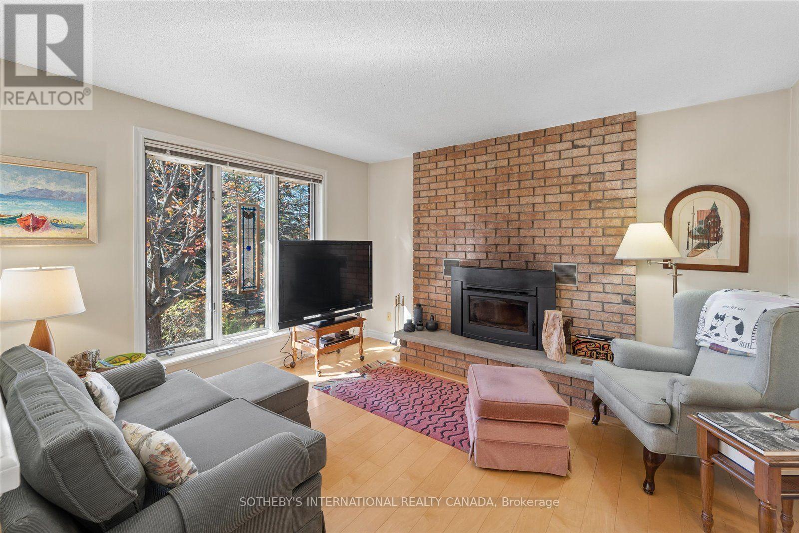 87 Navigators Trail, Kawartha Lakes, ON photo 15