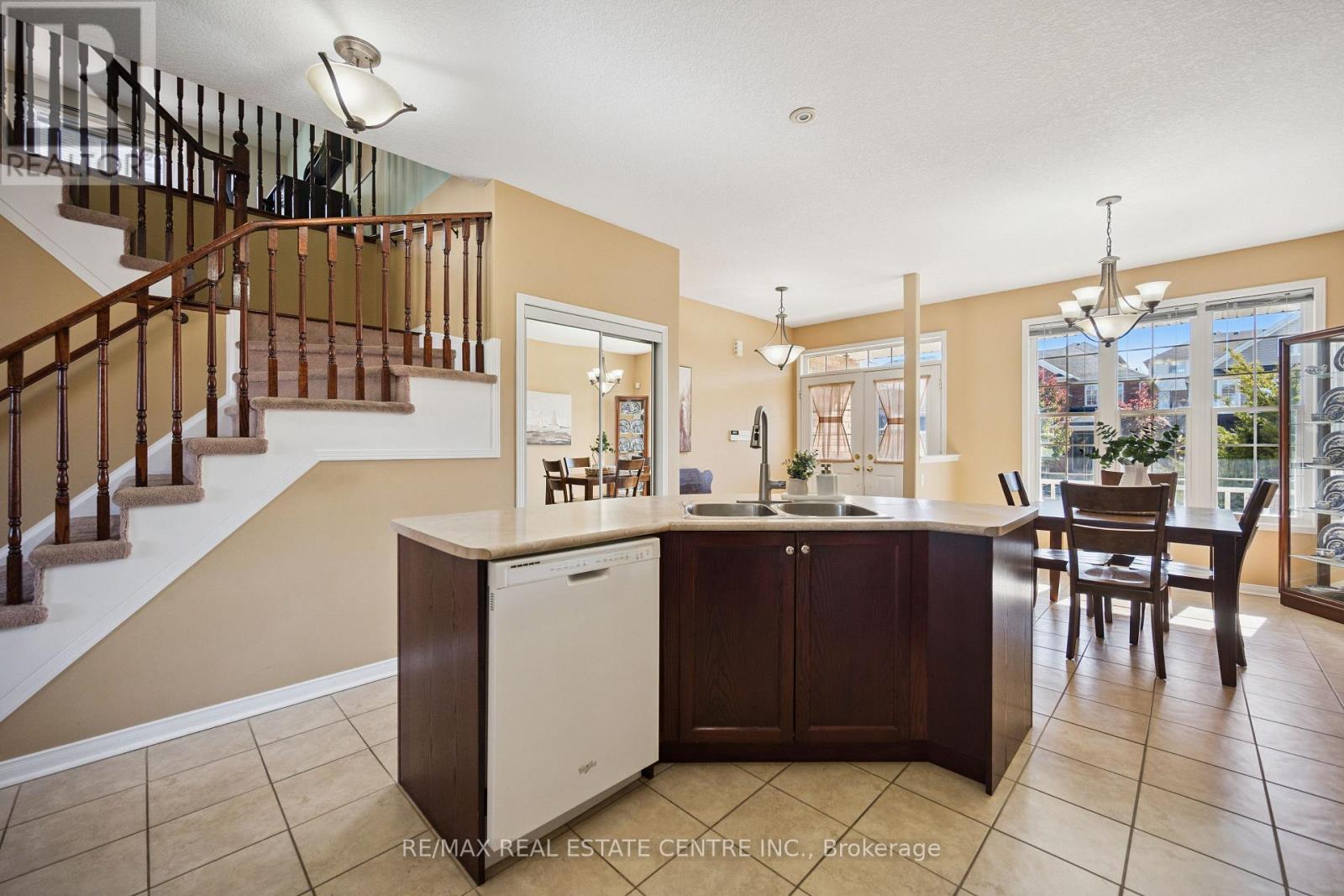 27 Triller Avenue, Cambridge, ON photo 12
