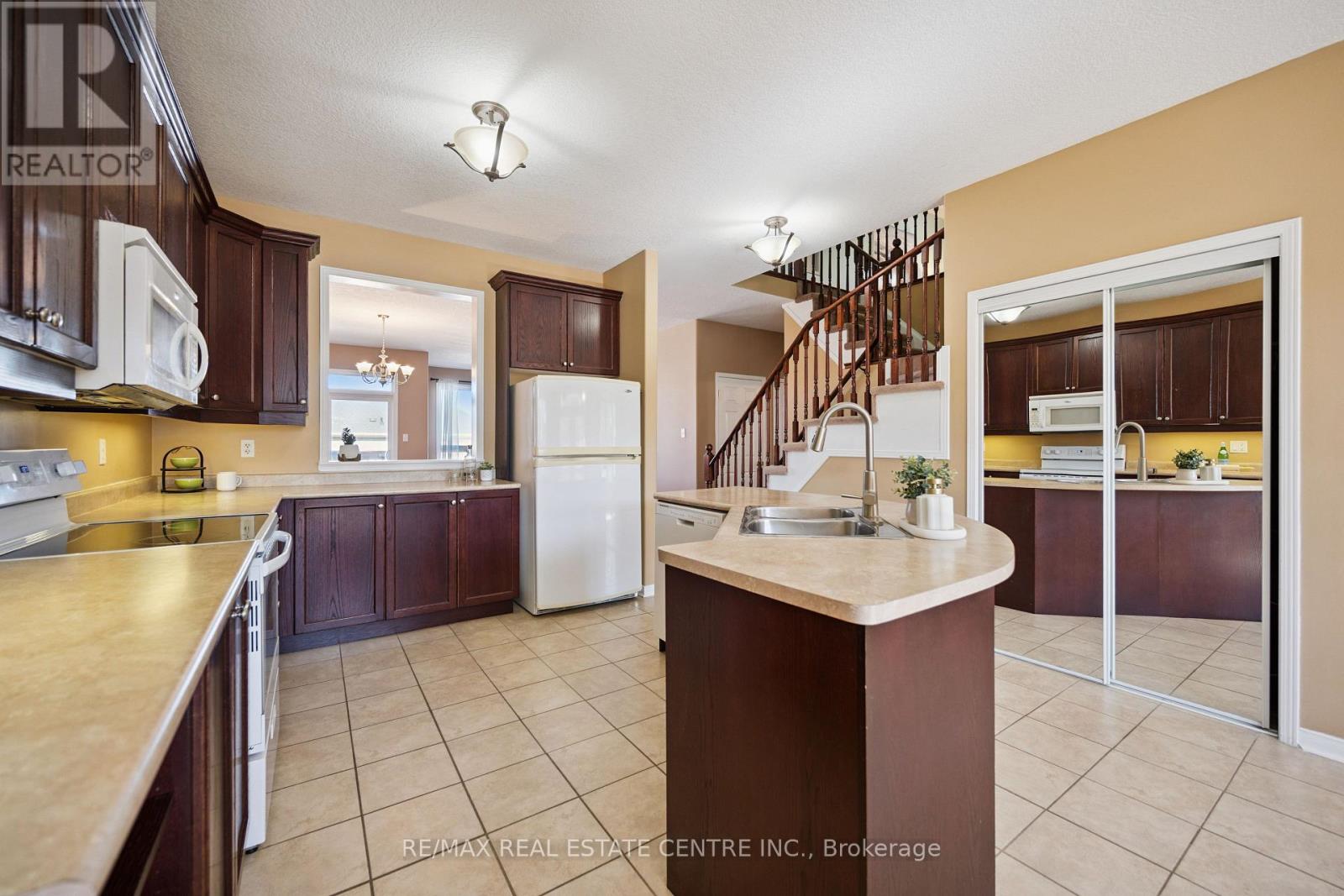 27 Triller Avenue, Cambridge, ON photo 13