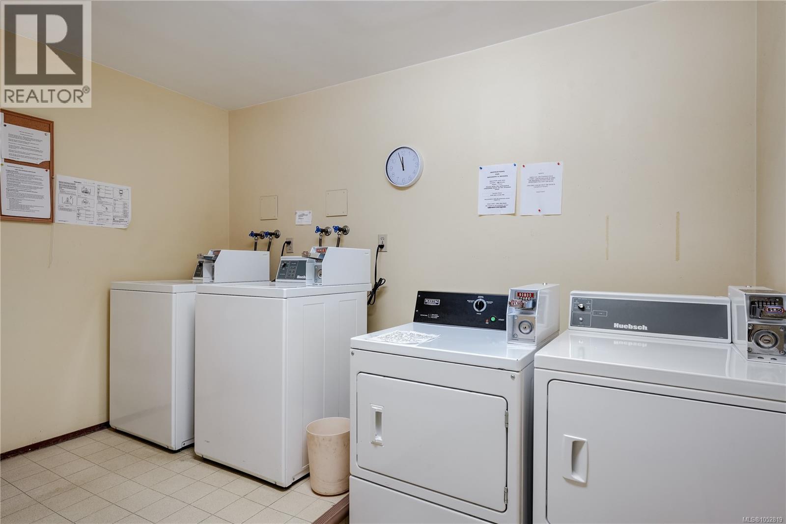 203 1120 Fairfield Road, Victoria