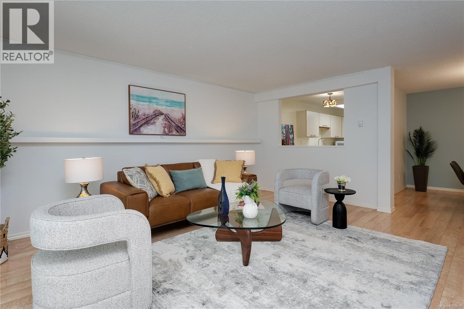 203 1120 Fairfield Road, Victoria