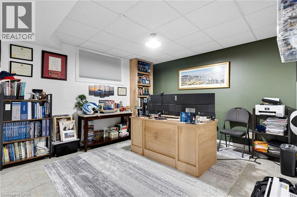 44 PINTAIL Drive - 33