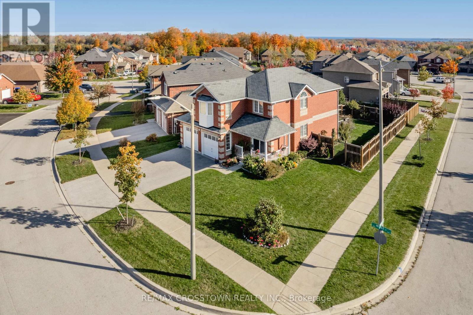 2197 Nevils Street, Innisfil photo 31