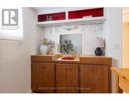 16 Delroy Drive, Toronto, ON M8Y1M7 Photo 31