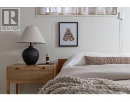 16 Delroy Drive, Toronto, ON M8Y1M7 Photo 28