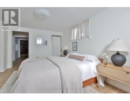 16 Delroy Drive, Toronto, ON M8Y1M7 Photo 27