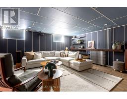 16 Delroy Drive, Toronto, ON M8Y1M7 Photo 33