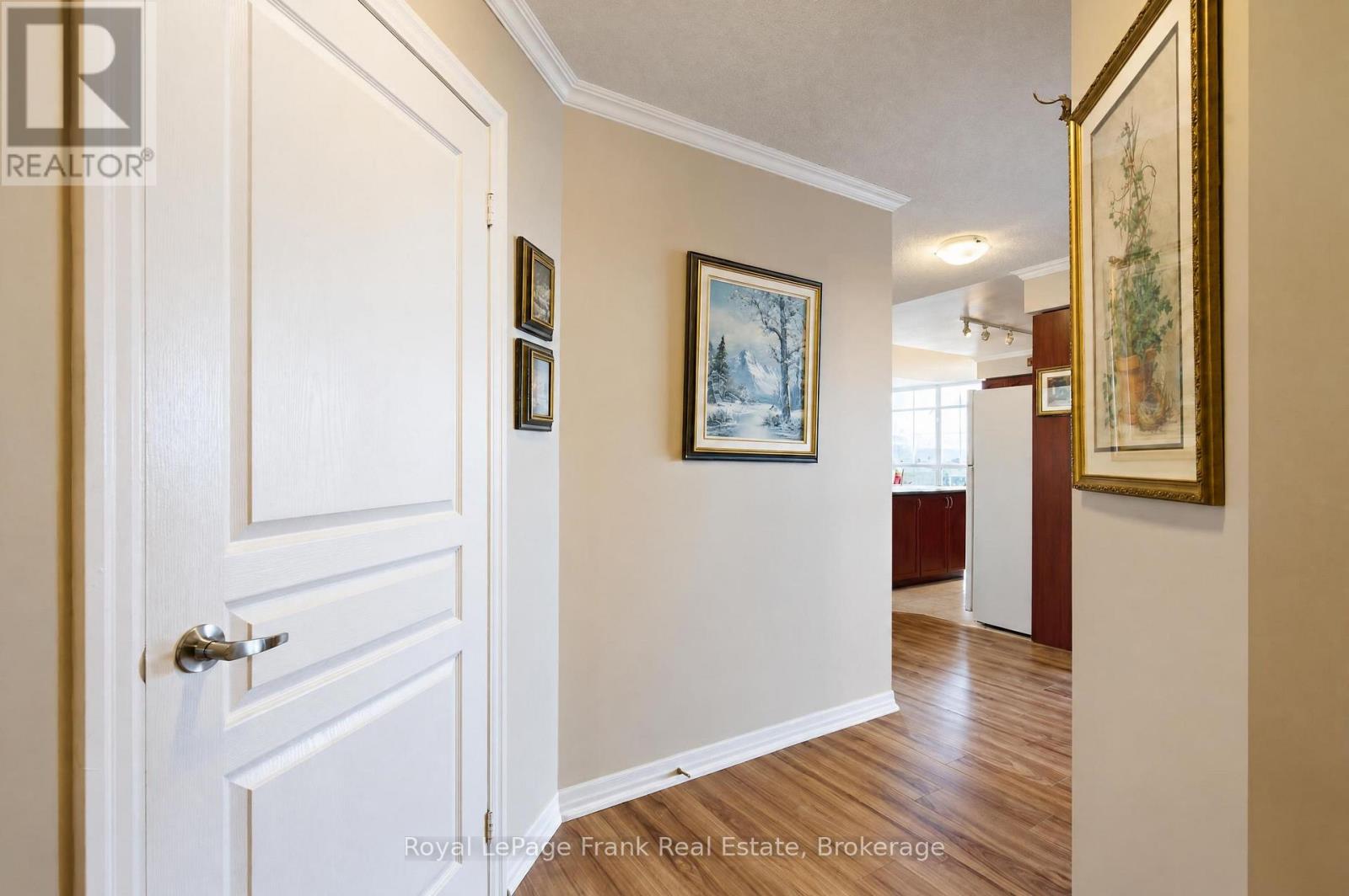 904- 1600 Charles Street, Whitby, ON photo 22