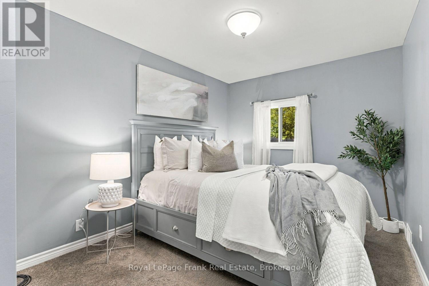 304 PINE AVENUE - 15