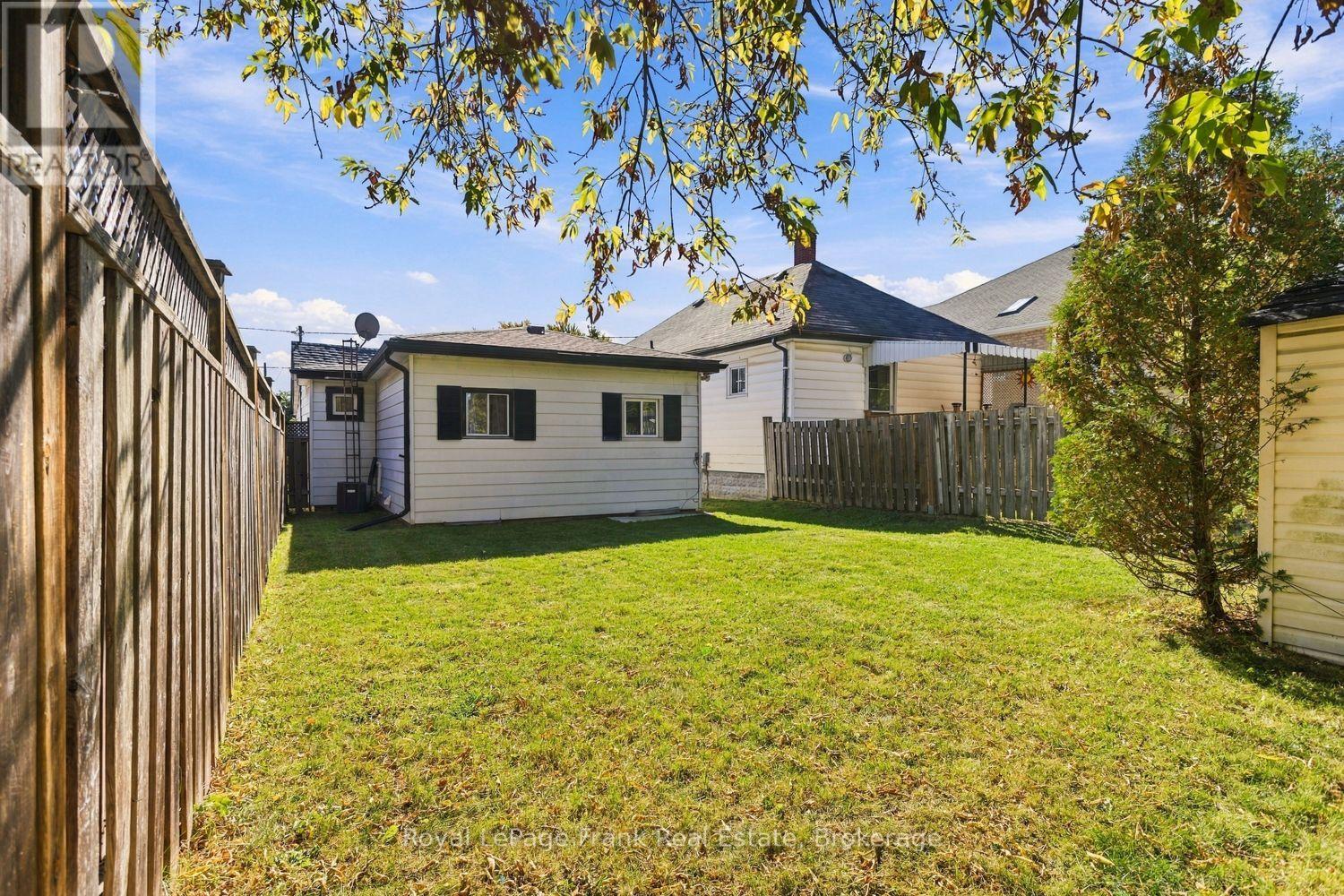304 Pine Avenue, Oshawa, ON photo 20