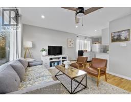 Sunroom - 231 Woodbine Avenue, Peterborough, ON K9H1N8 Photo 6