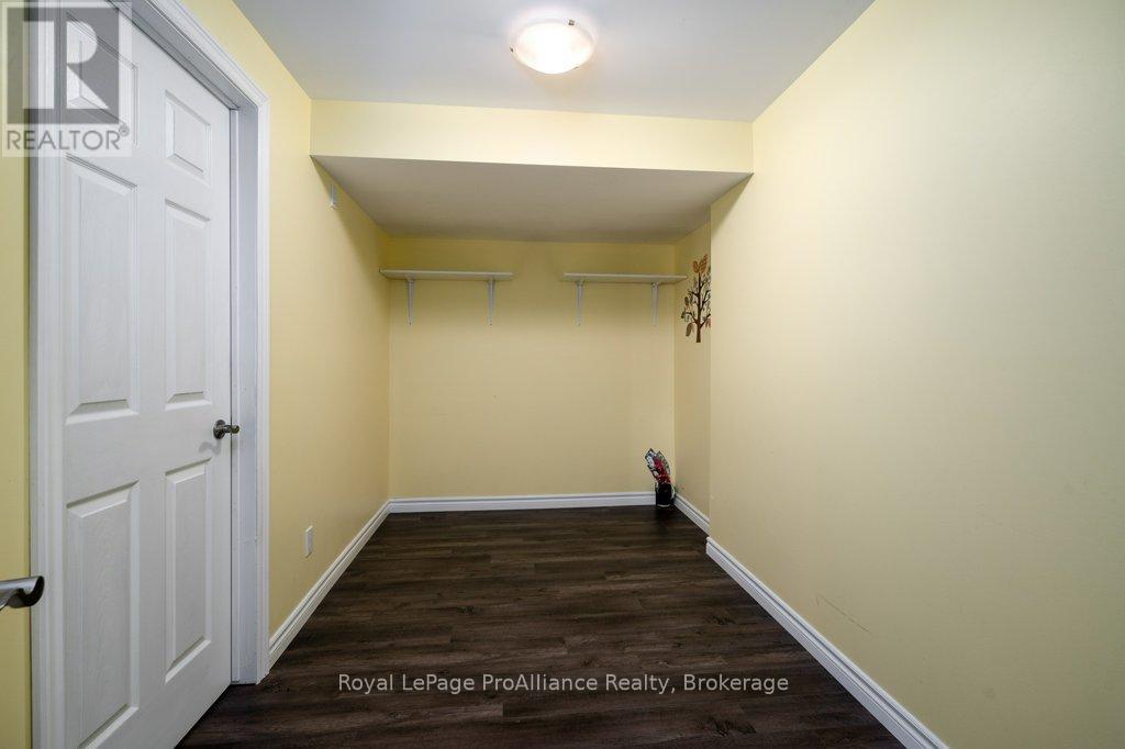 35 Forest Valley Drive, Quinte West, ON photo 34