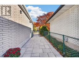 886 Trojan Avenue, Ottawa, ON K1K2R2 Photo 32