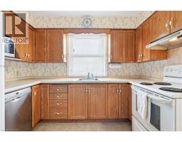 2117 Maplewood Drive, Burlington, ON L7R2C6 Photo 11