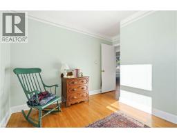 2117 Maplewood Drive, Burlington, ON L7R2C6 Photo 21