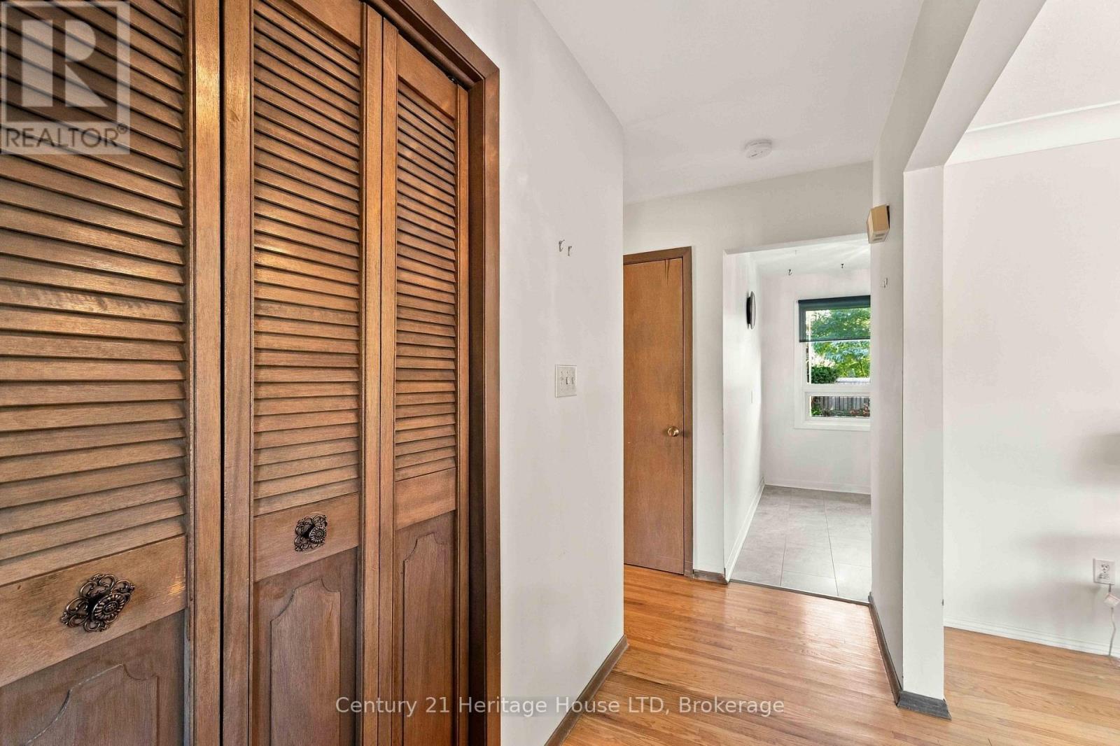 4227 PETTIT AVENUE - 6