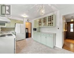 Foyer - 4227 Pettit Avenue, Niagara Falls, ON L2E6K6 Photo 12