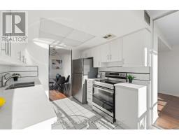 1101 Steeles Avenue W, Toronto, ON M2R3W5 Photo 12