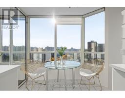 1101 Steeles Avenue W, Toronto, ON M2R3W5 Photo 13
