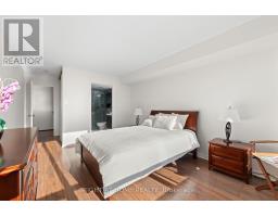 1101 Steeles Avenue W, Toronto, ON M2R3W5 Photo 16