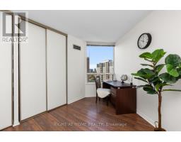 1101 Steeles Avenue W, Toronto, ON M2R3W5 Photo 18