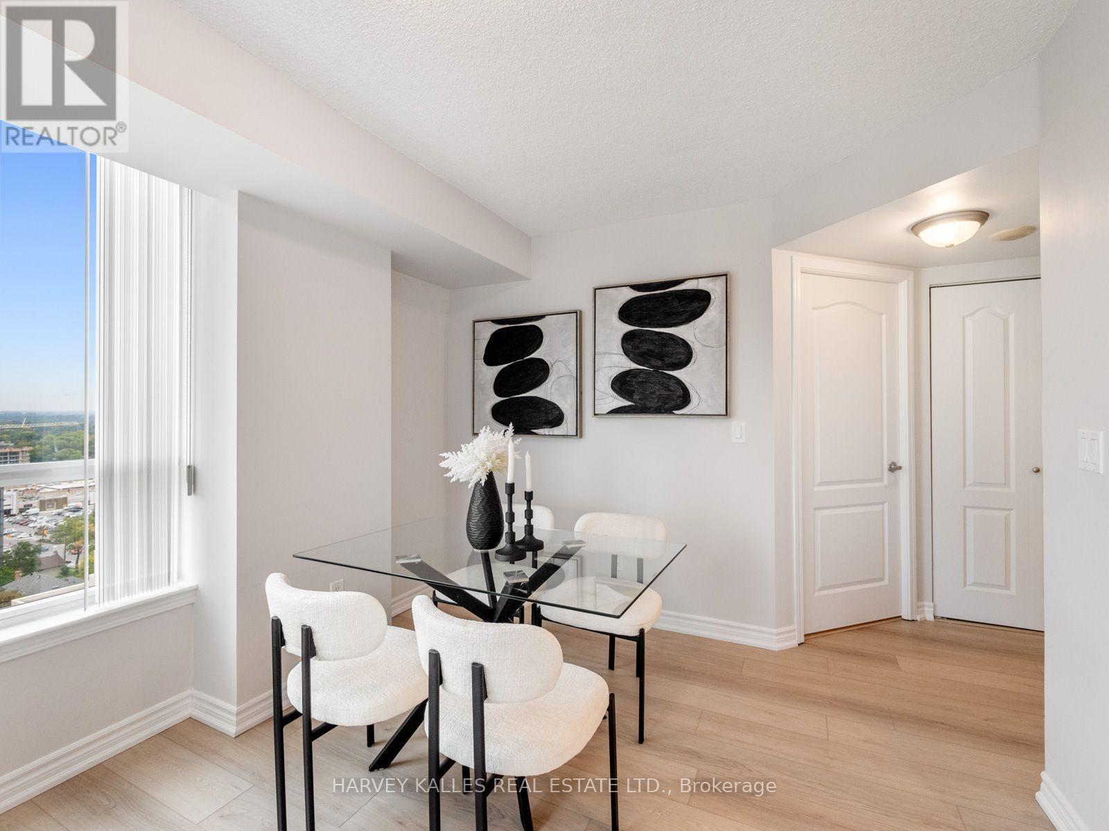 1814- 17 Barberry Place, Toronto, ON photo 12