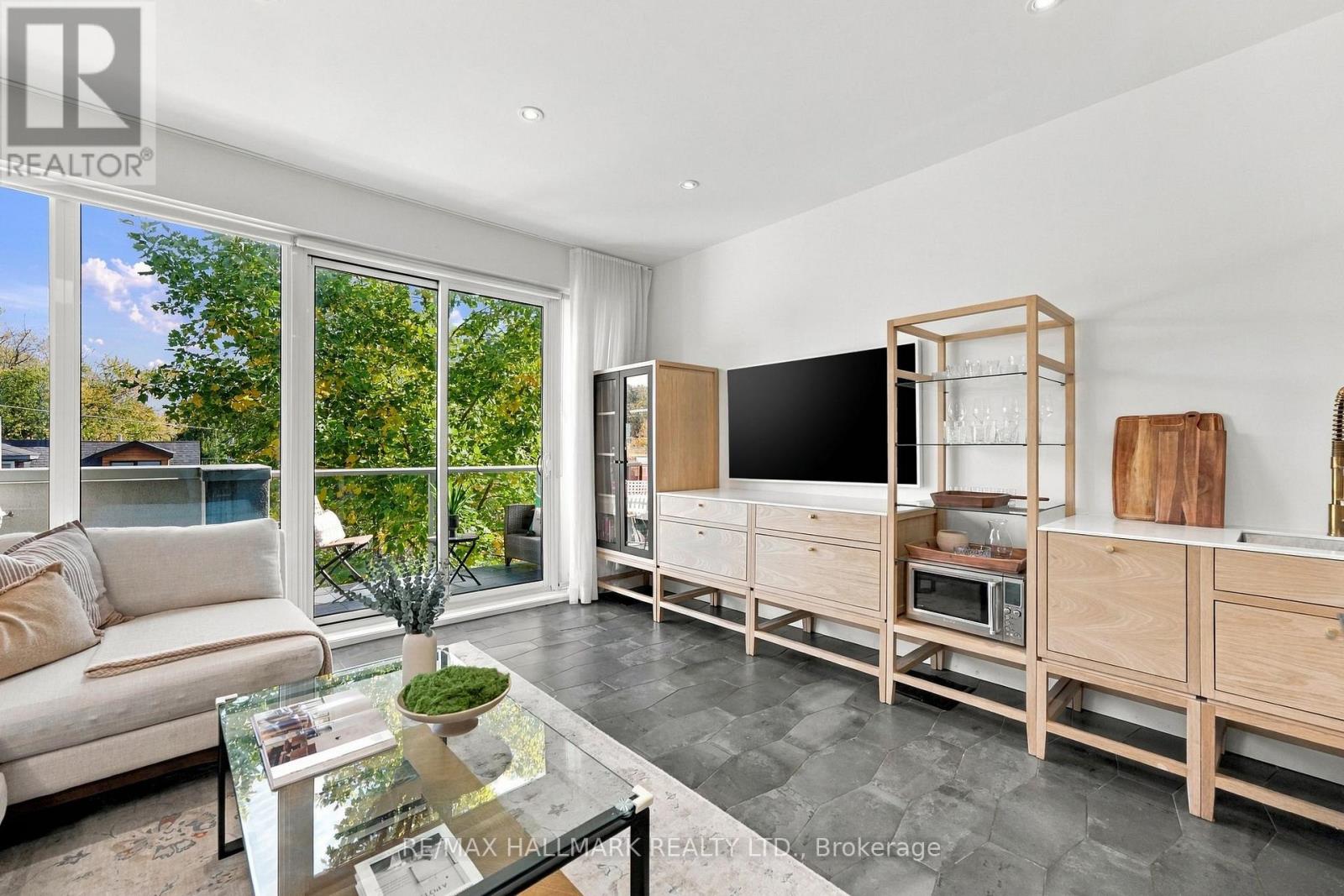 3- 48 Boston Avenue, Toronto, ON photo 7
