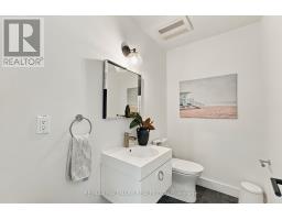 3 - 48 Boston Avenue, Toronto, ON M4M2T9 Photo 12
