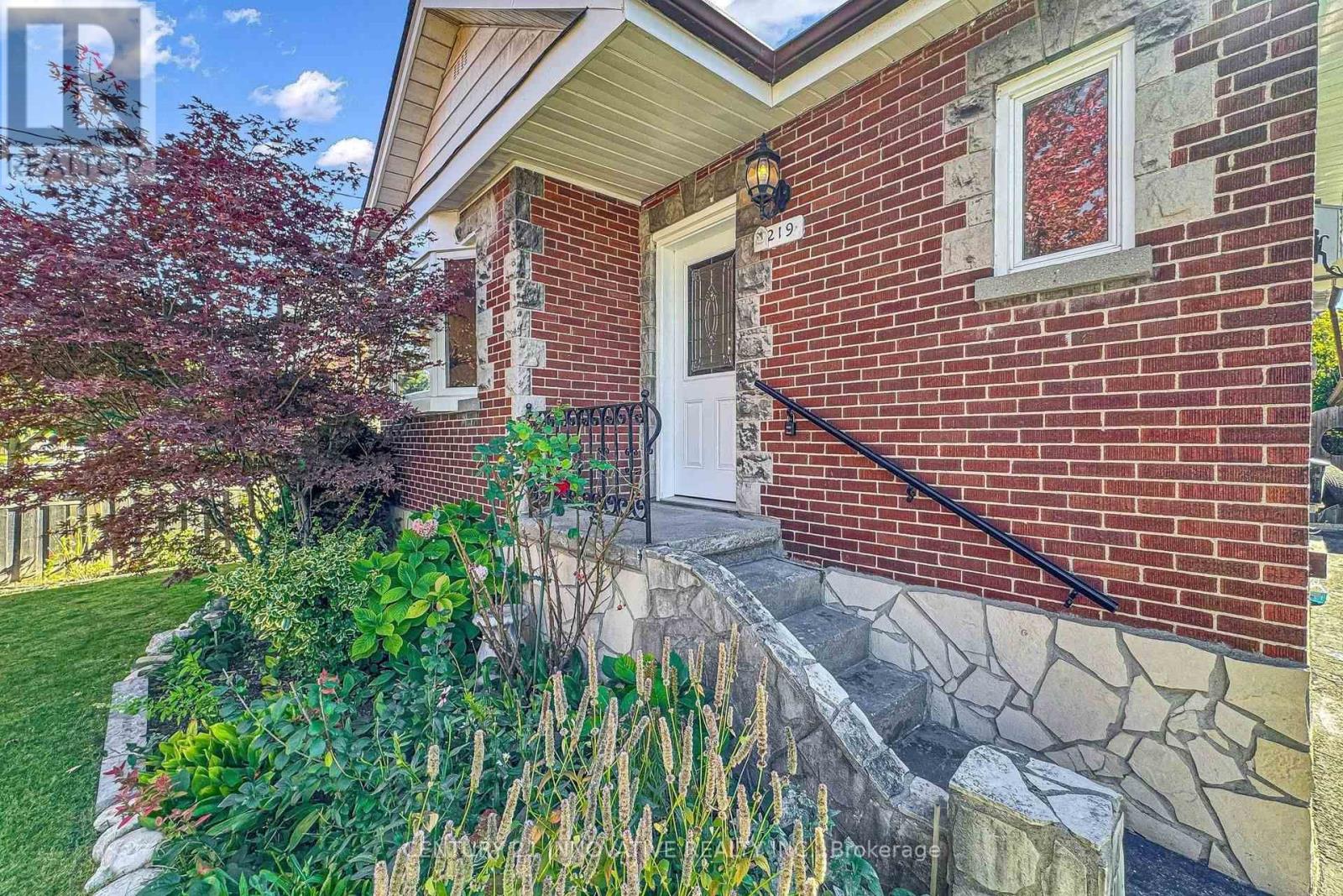 219 Etna Avenue, Oshawa, ON photo 10