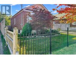 Kitchen - 219 Etna Avenue, Oshawa, ON L1H3B9 Photo 9