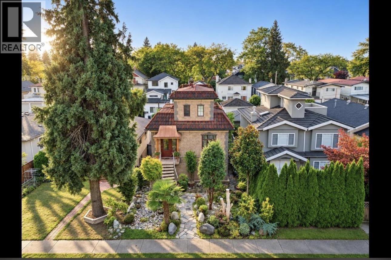 368 E 33RD AVENUE, Vancouver - Image 1