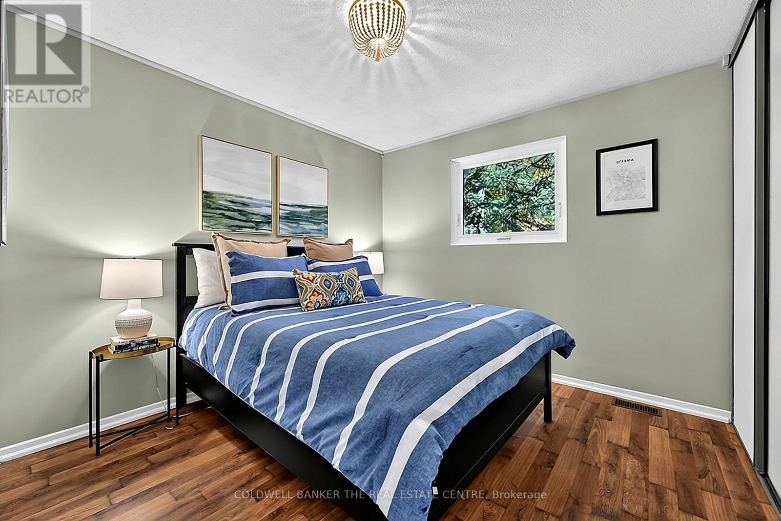 836 Elgin Street, Newmarket, ON photo 18