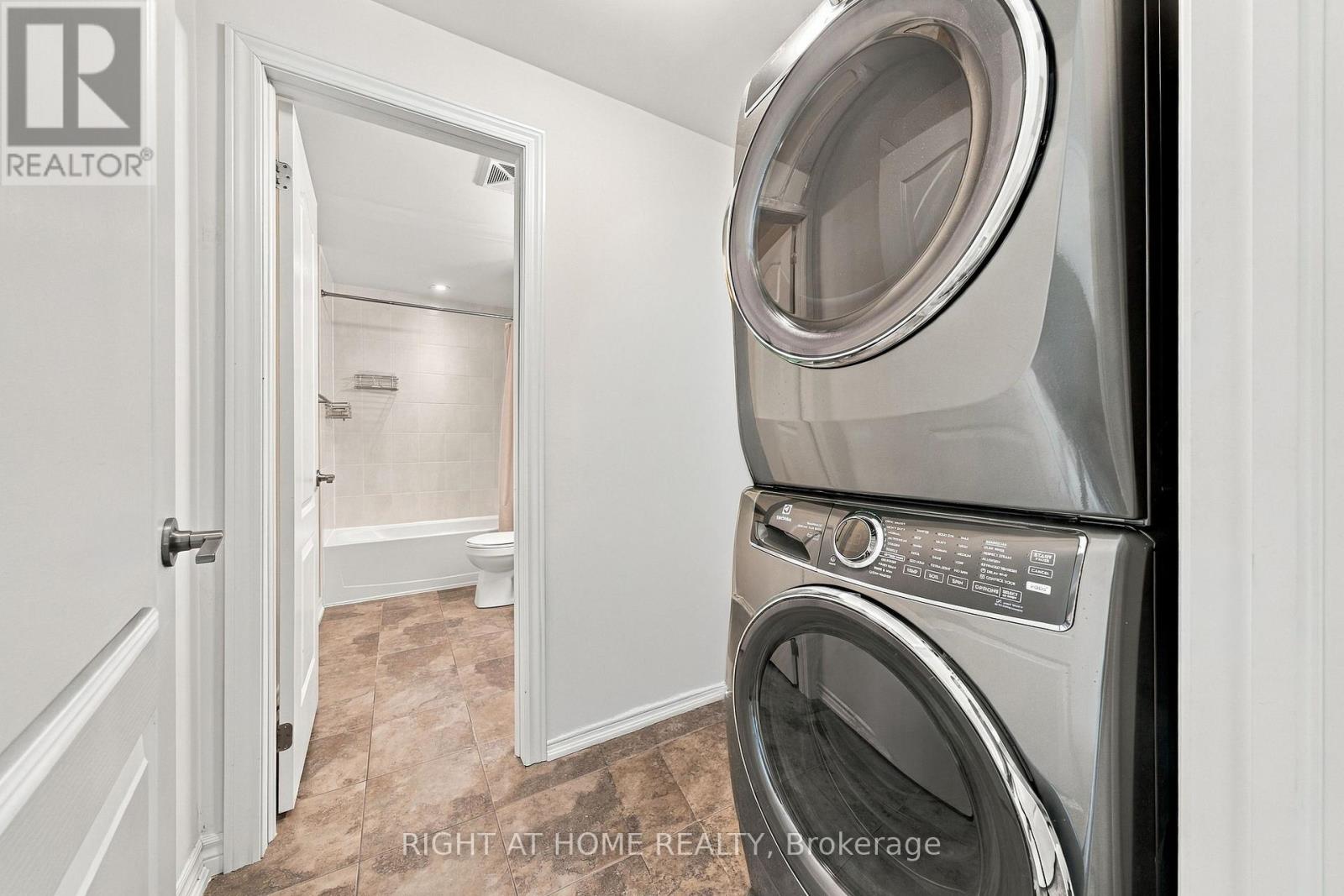 408- 40 Ferndale Drive South, Barrie, ON photo 11