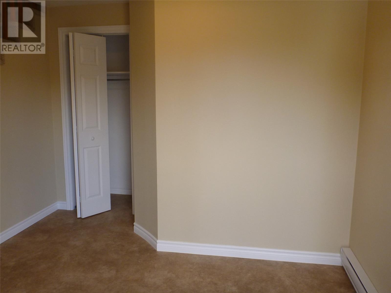 11 Gillbert Avenue - 12