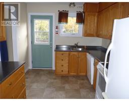 11 Gillbert Avenue thumbnail 32
