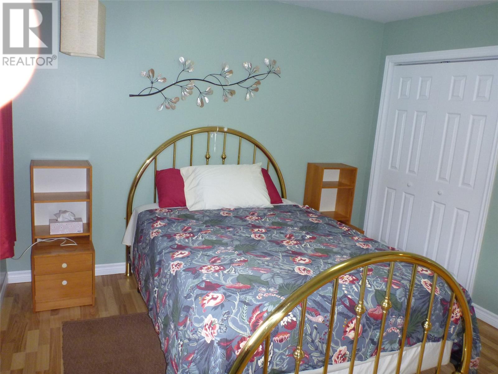 11 Gillbert Avenue - 37