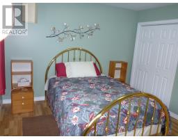 11 Gillbert Avenue thumbnail 37