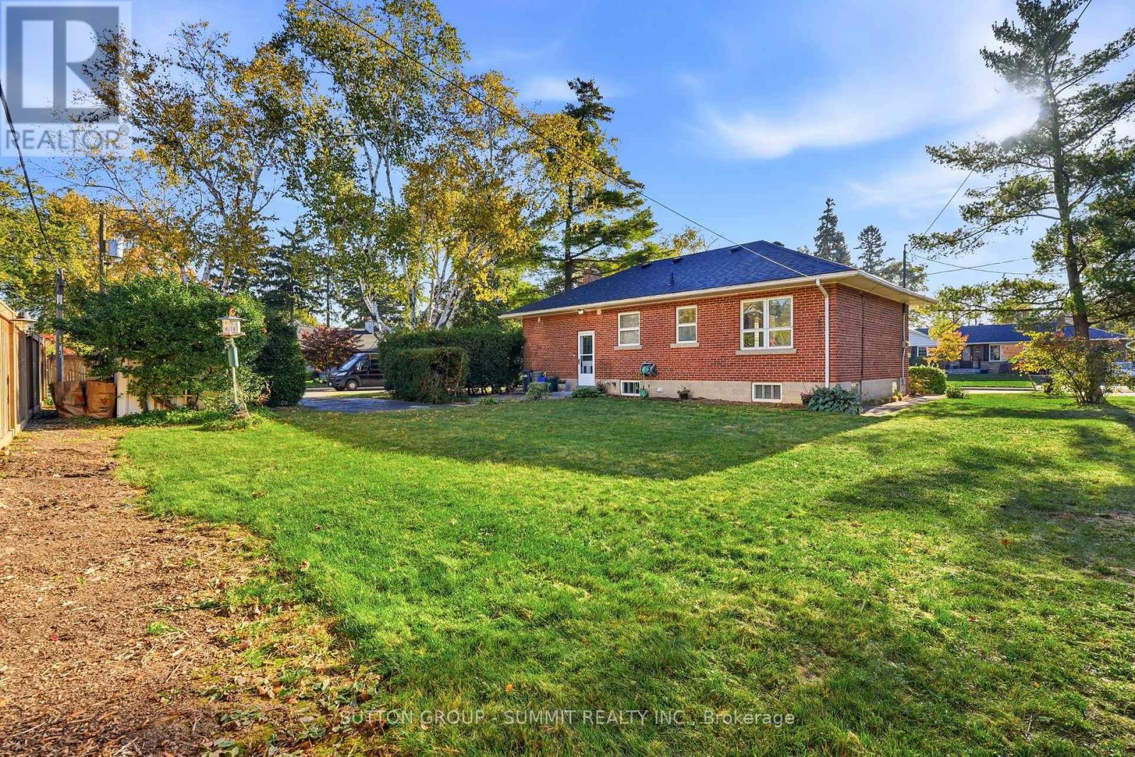 2117 MAPLEWOOD Drive, Burlington, ON photo 33