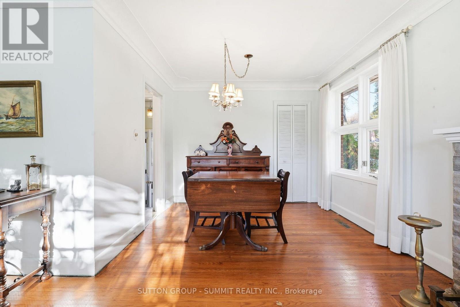 2117 MAPLEWOOD Drive, Burlington, ON photo 8