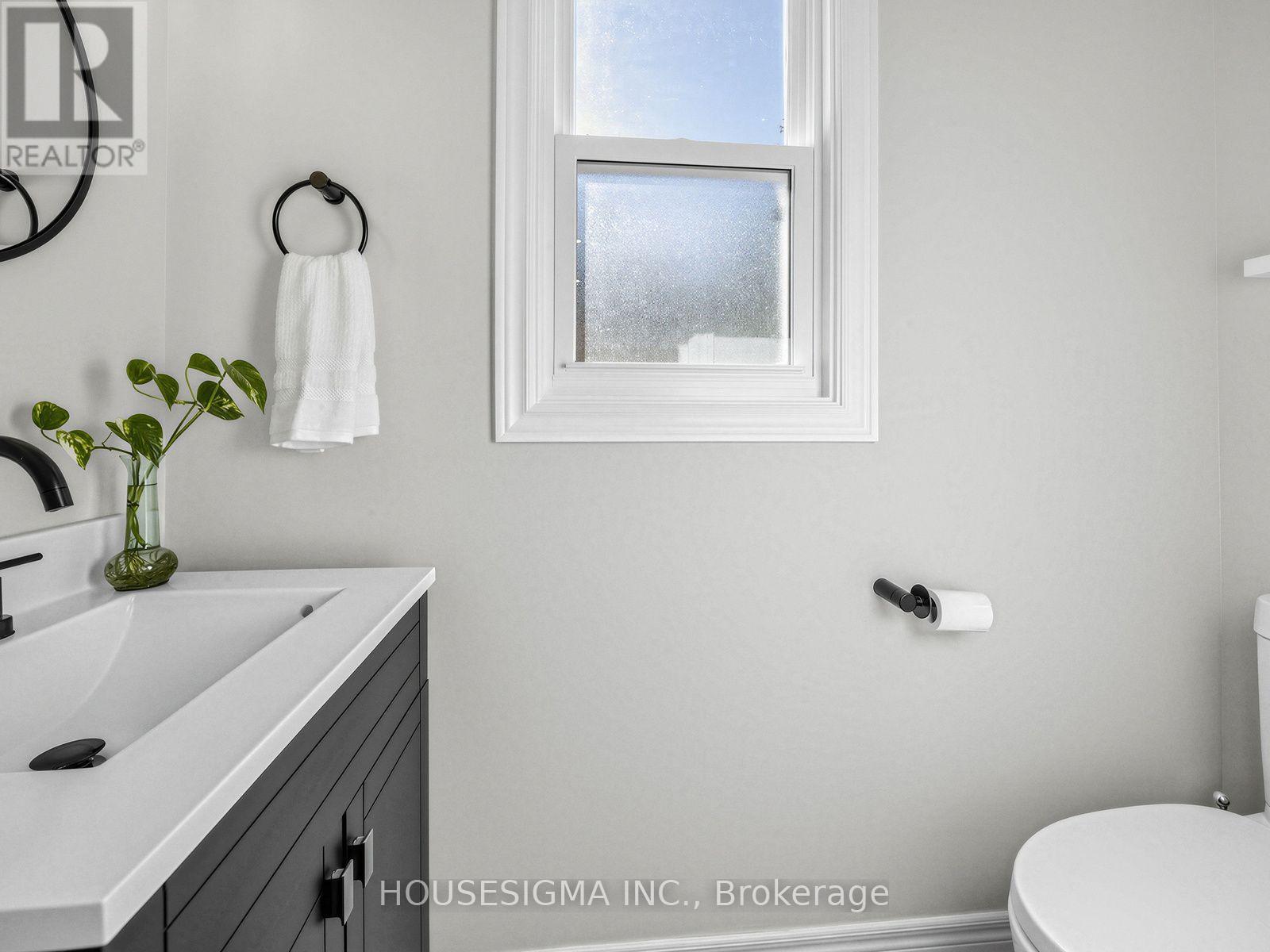 17- 935 King Road, Burlington, ON photo 15
