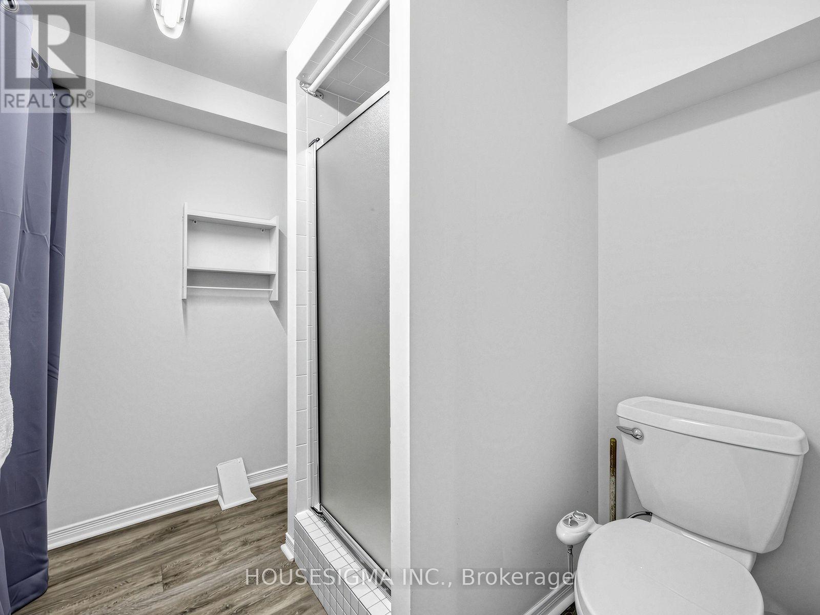 17- 935 King Road, Burlington, ON photo 23
