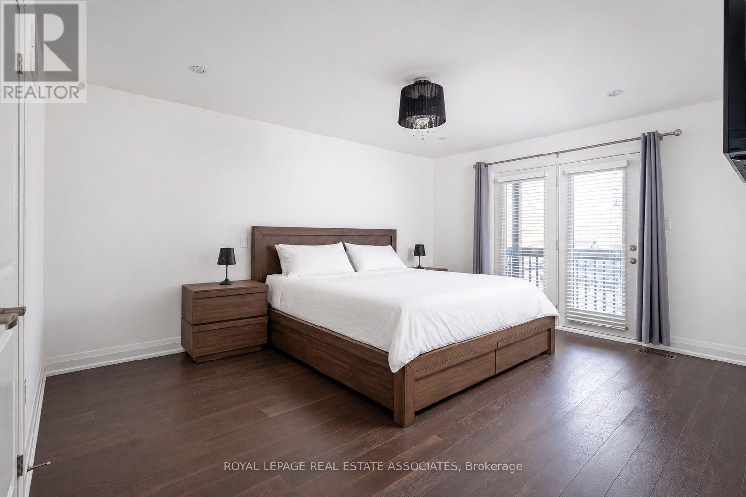 1067 Shaw Drive, Mississauga, ON photo 32