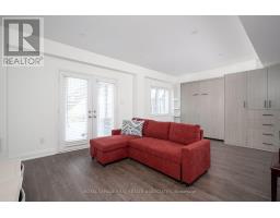 Bedroom 3 - 1067 Shaw Drive, Mississauga, ON L5G3Z3 Photo 8