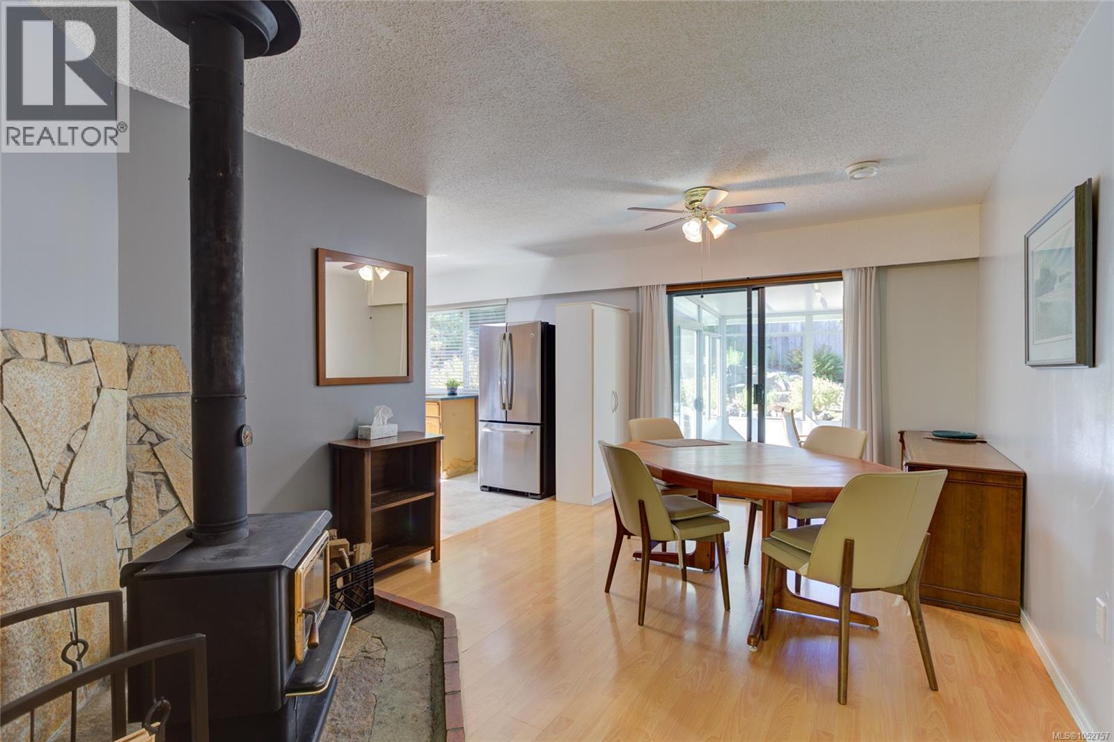 1837 Sandra Pl - 15