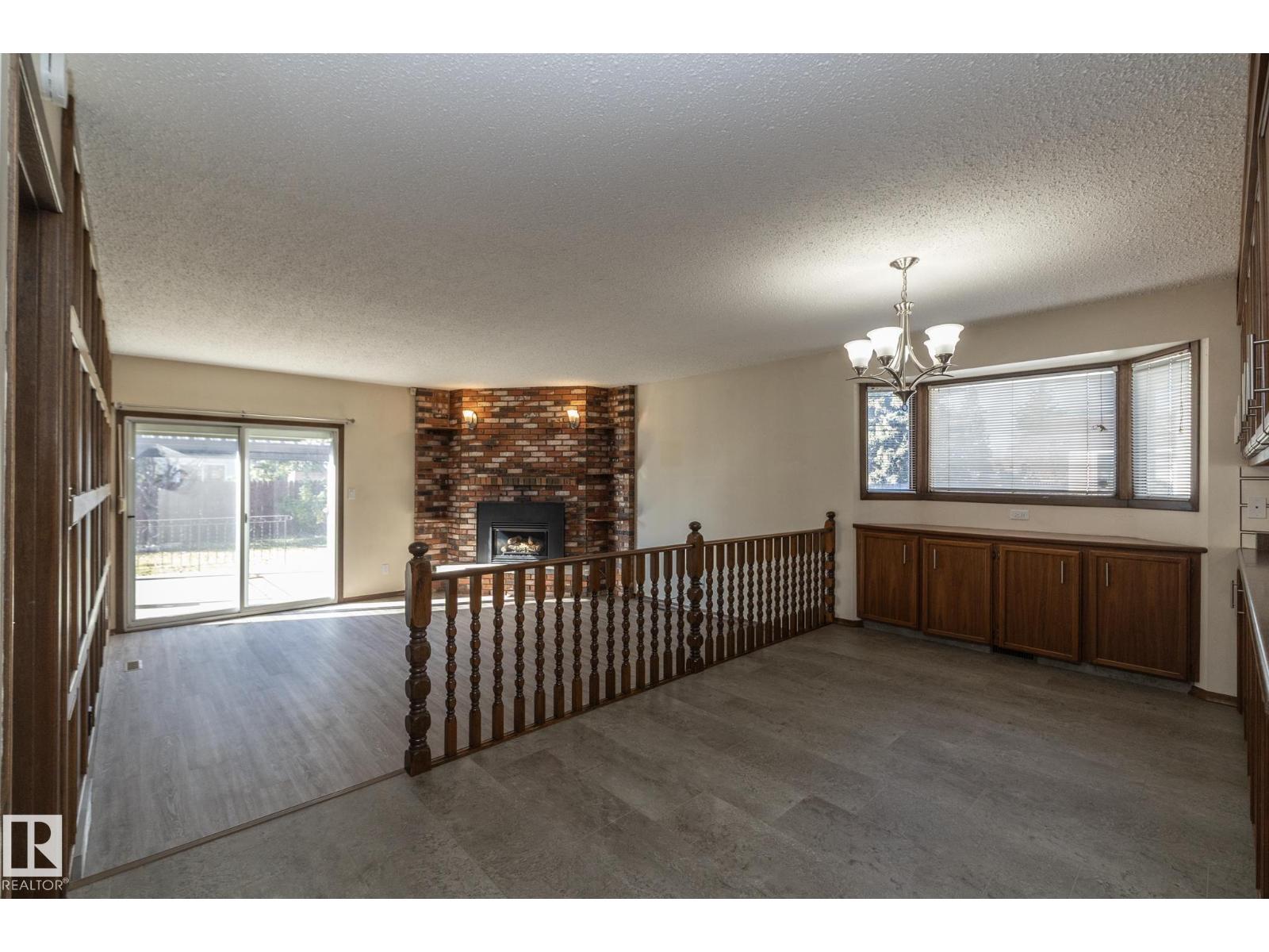 18412 82 AV NW, Edmonton — photo 21