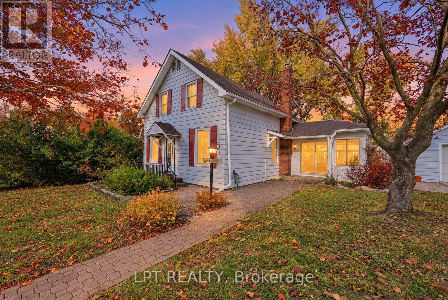 190 Winewood Avenue West, Gravenhurst), ON photo 1