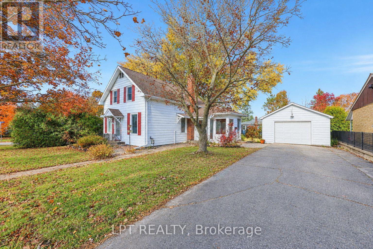190 Winewood Avenue West, Gravenhurst), ON photo 3